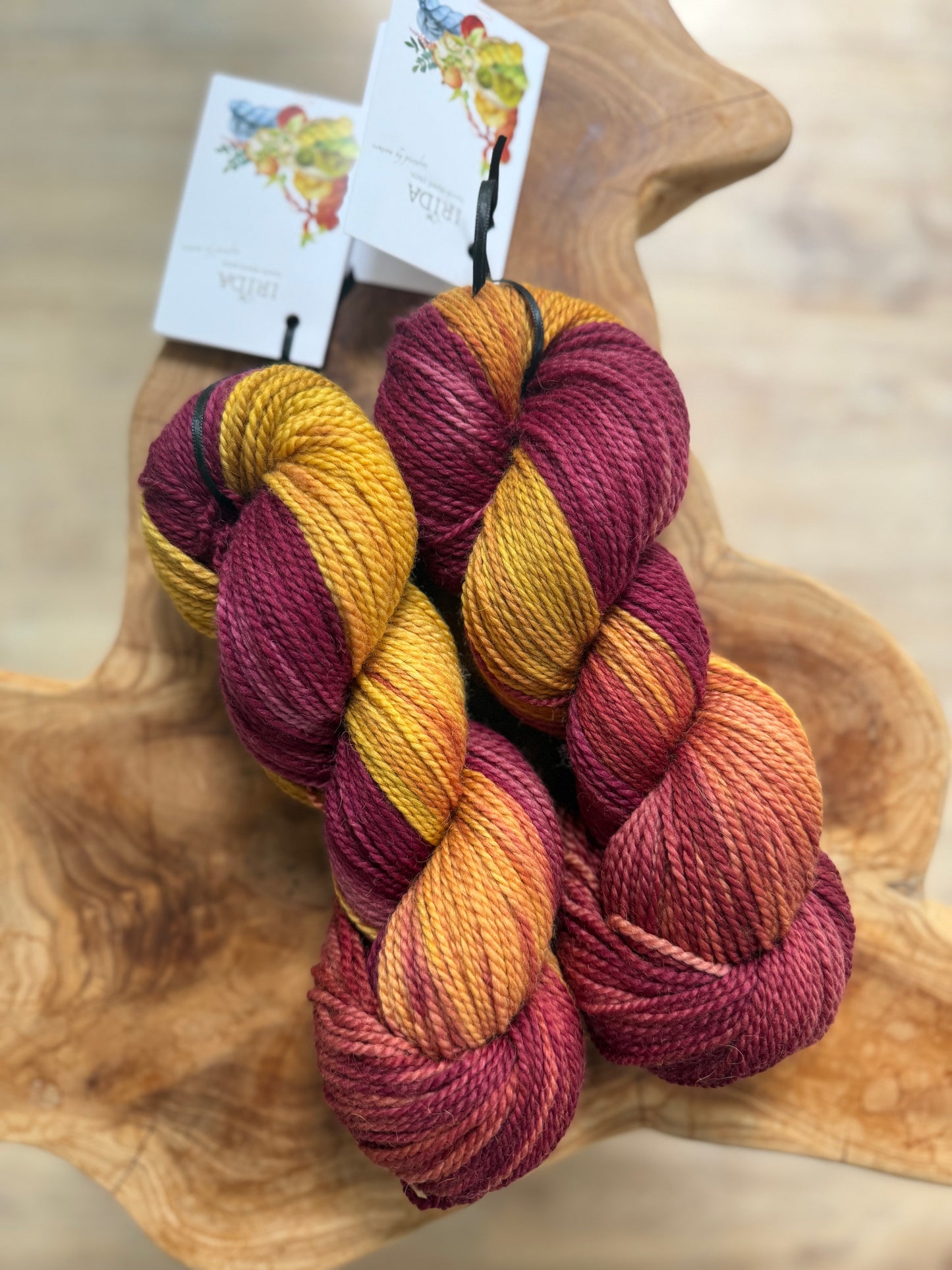 IRIDA Merino-Kamel, 250m/100g (mehrere Farben)