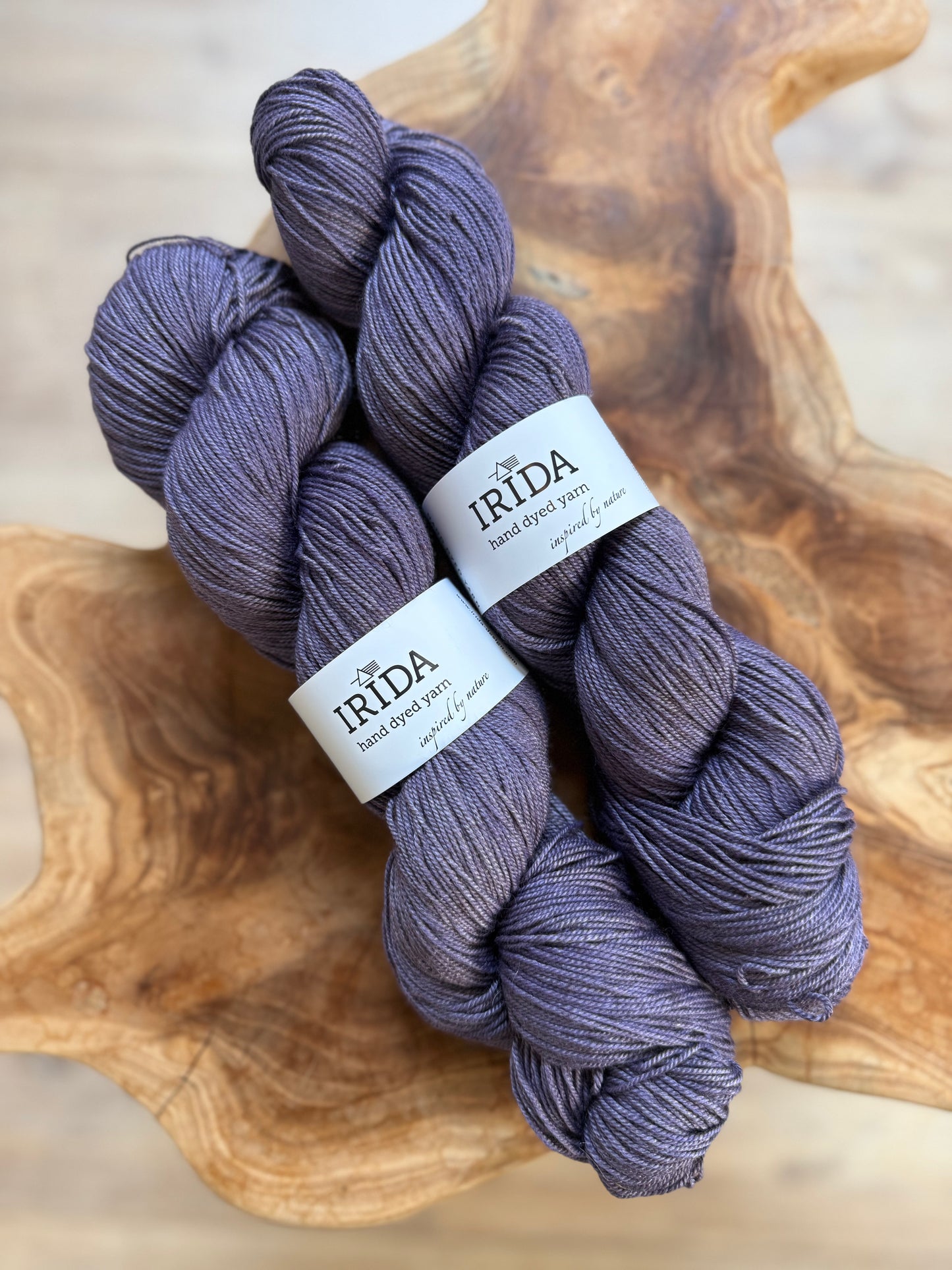 IRIDA Yak und Seide, 366m/100g (mehrere Farben)