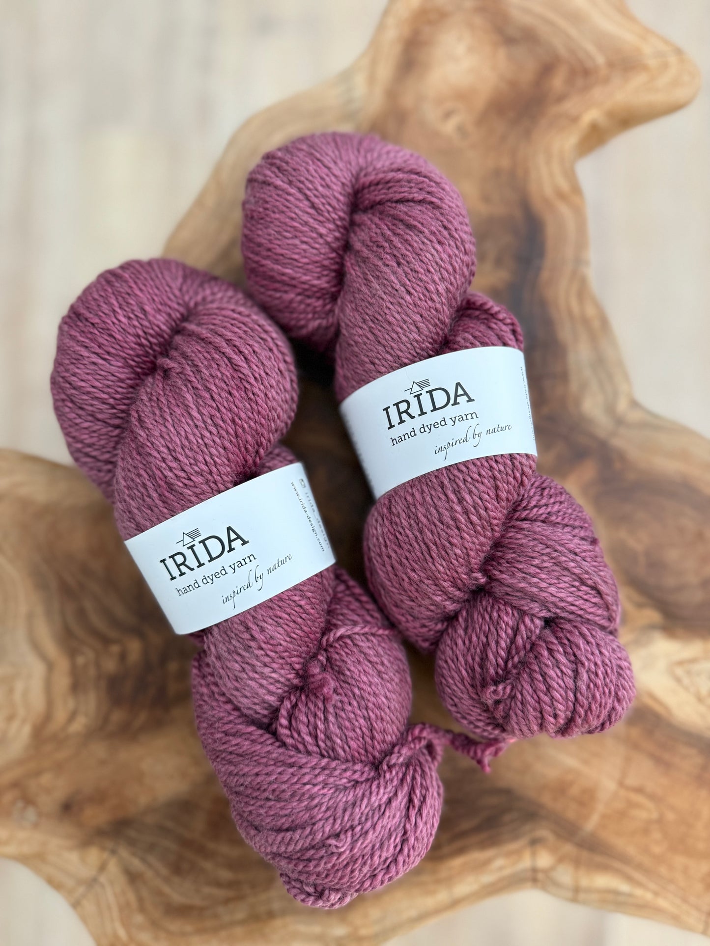 Edelgarn mit Yak und Seide, 250 m/100 g (in mehreren Farben)