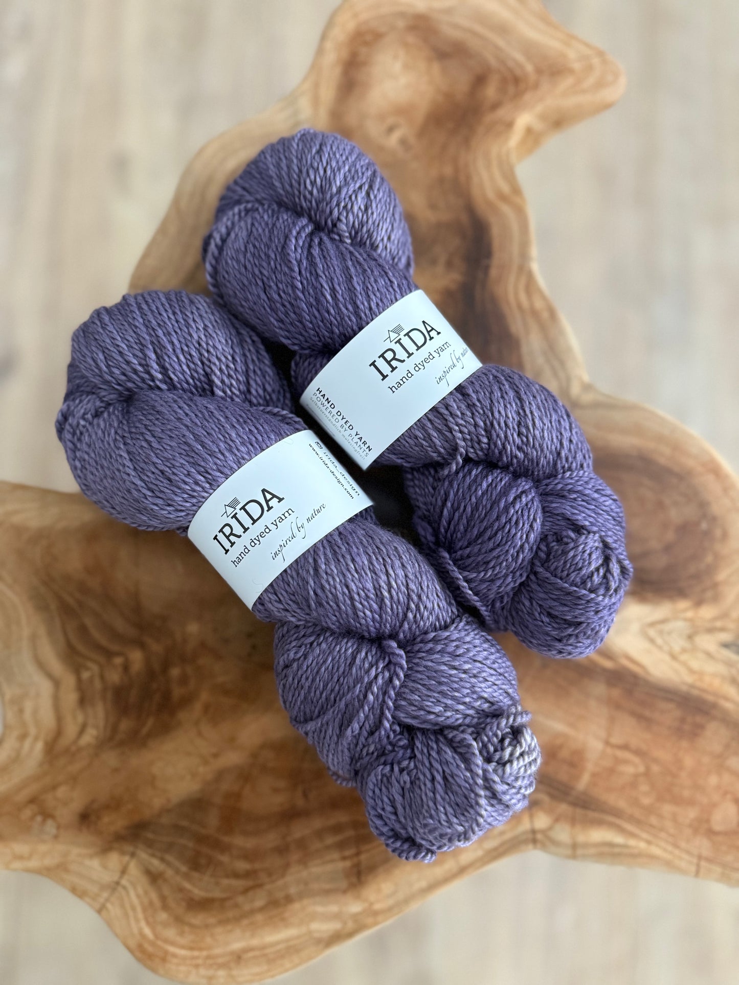 Edelgarn mit Yak und Seide, 250 m/100 g (in mehreren Farben)