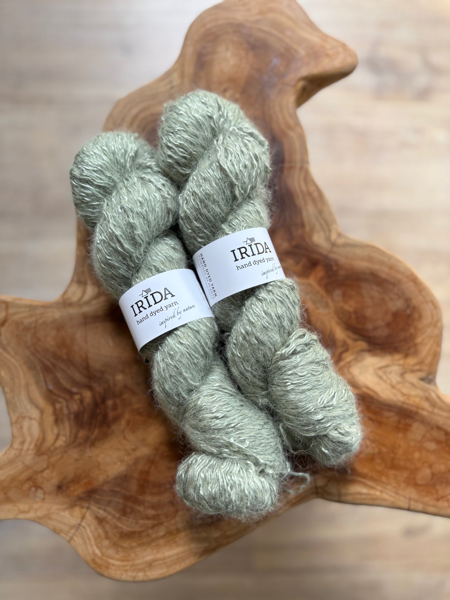 IRIDA-Baby Suri Fluff, 350m/100g (mehrere Farben)