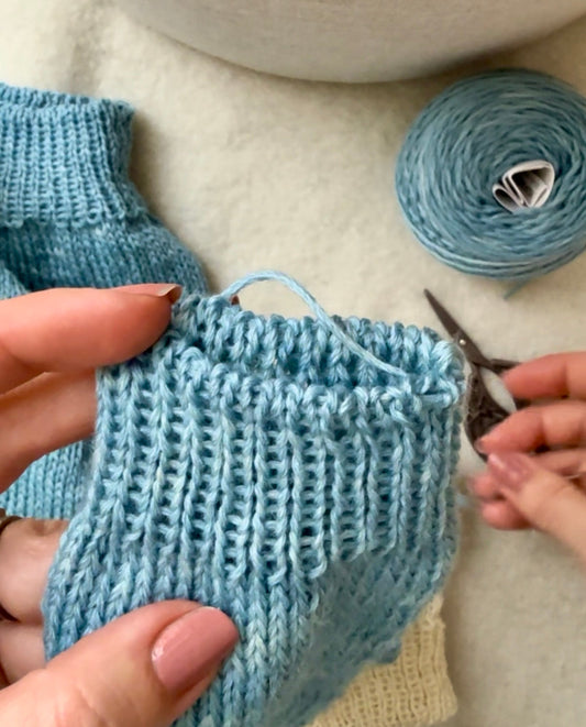 Italienisch abketten in Runden – speziell für ein 1x1-Bündchen