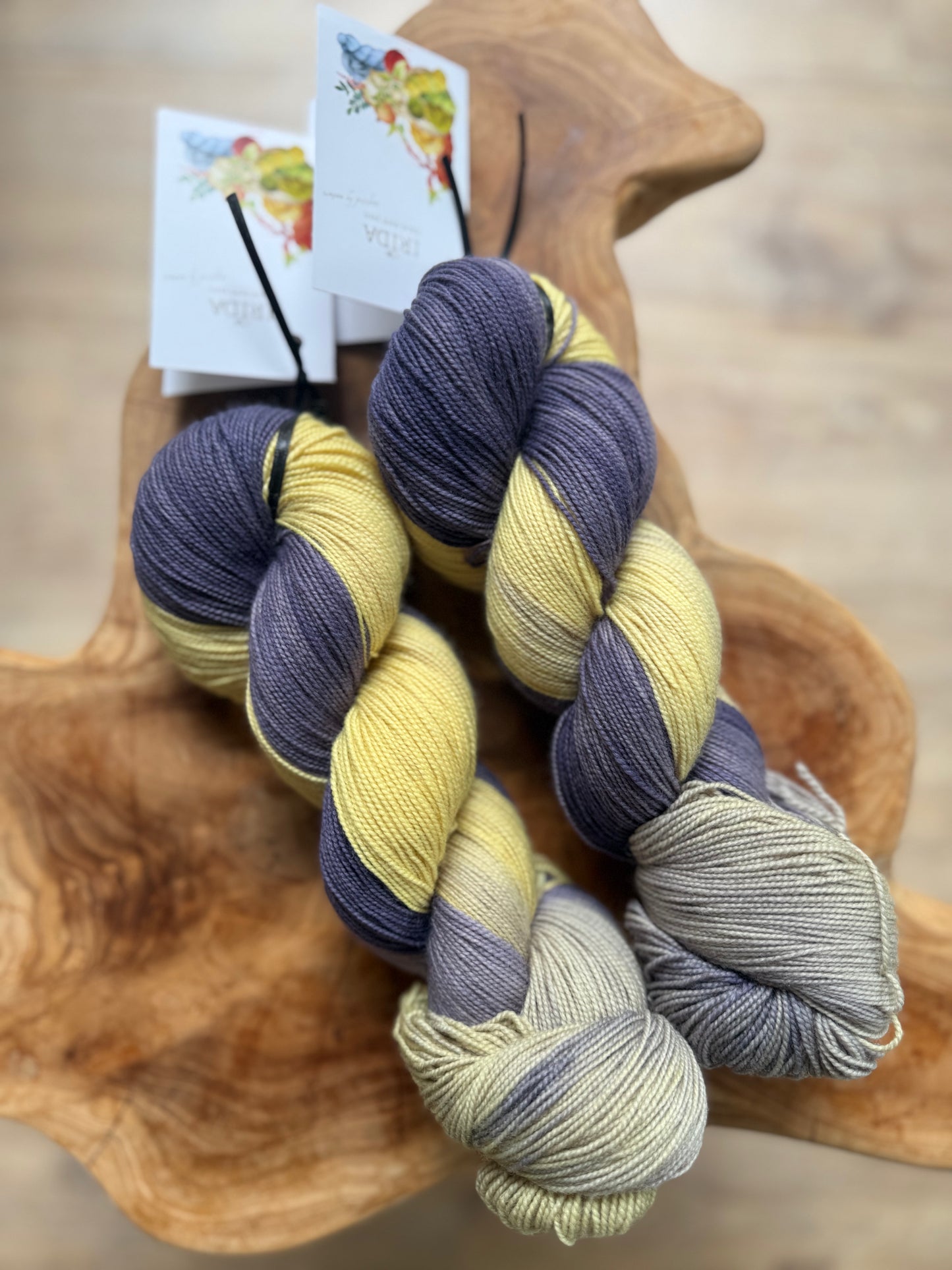 IRIDA Hightwist Sockenwolle, 425m/100g (mehrere Farben)