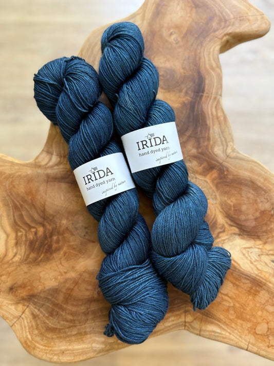 IRIDA Yak und Seide, 366m/100g (mehrere Farben)